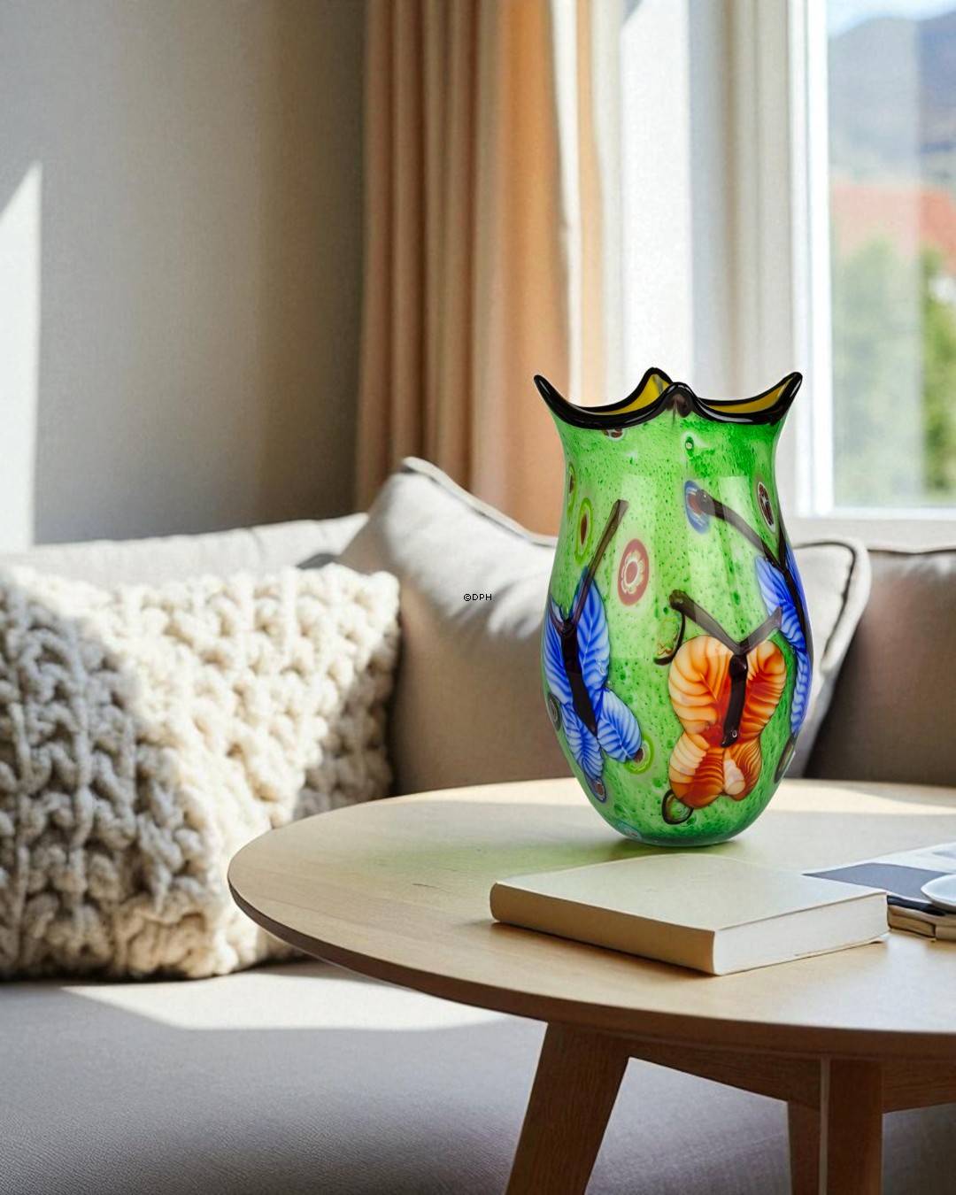 Große grüne Glasvase, (gelb innen) 33cm, Mundgeblasenes Glas