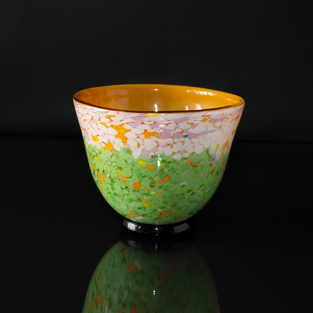 Schüssel mit lindgrünem Boden 24x27cm, Glaskunst, Mundgeblasen