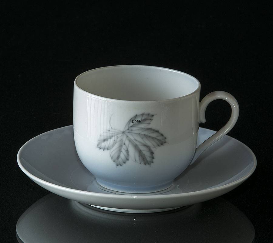 Blätter Mocca (klein) Kaffeetasse mit Untertasse, Bing & Gröndahl Nr. 108B (Kaffeetasse Ø5,8cm H:5cm)