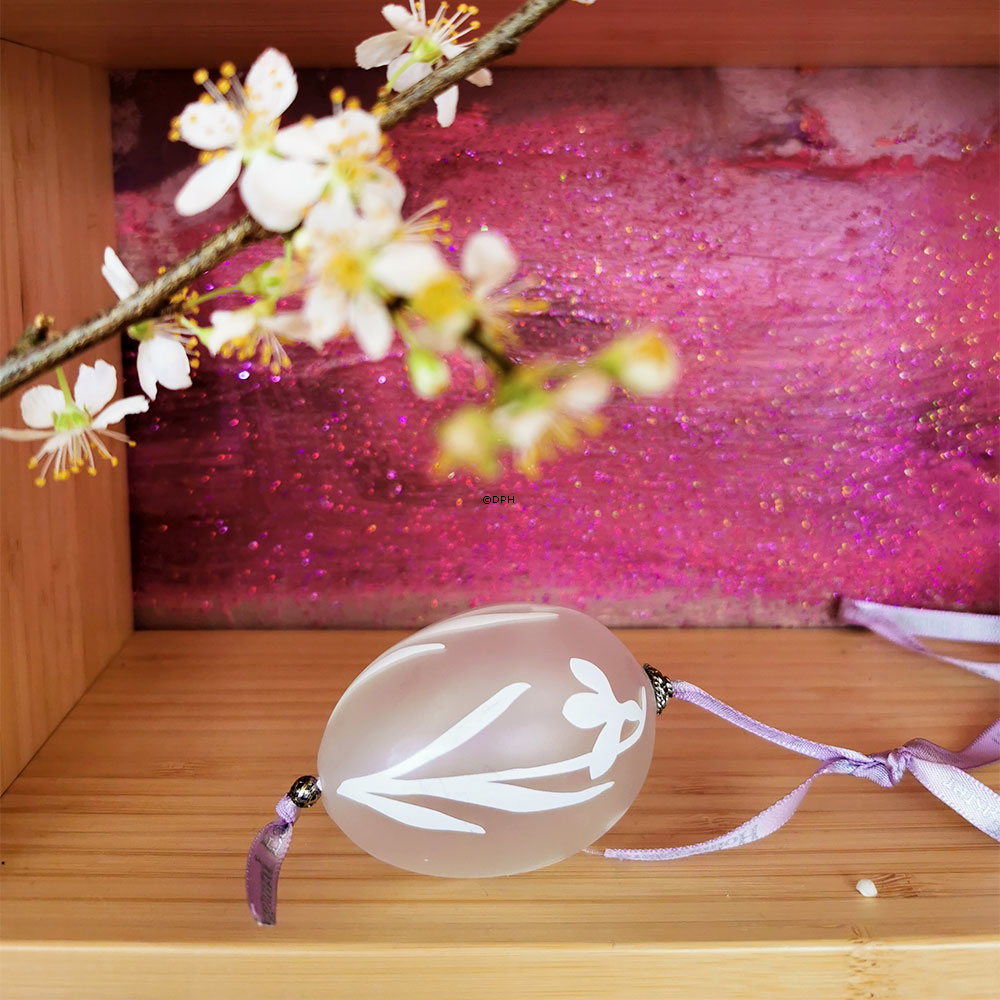 Holmegaard Osterei, klein, mit lila Schnur