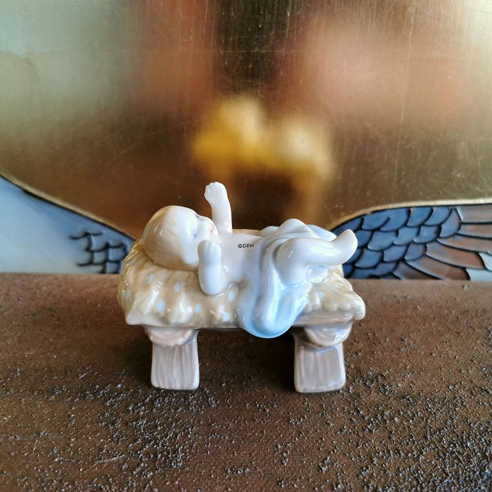 Weihnachtskrippe, Das Jesuskind in seiner Krippe, Royal Copenhagen Figur Nr. 021