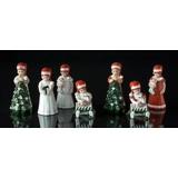 Elsa, Mädchen verziert den Tannenbaum, Royal Copenhagen Figur Nr. 095