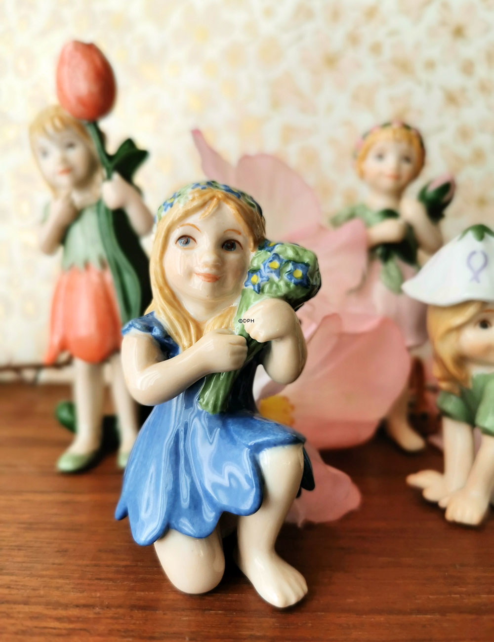 Celestina, Die Blumenfeen Royal Copenhagen Figur Nr. 252