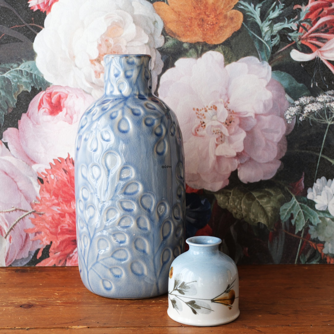 Vase aus Keramik, blau mit Muster