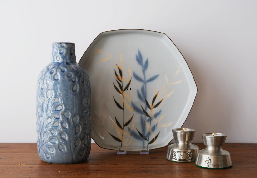 Vase aus Keramik, blau mit Muster