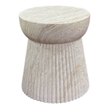 Bonn Beistelltisch aus Fiberclay mit gerilltem Design, Natur, 37x43 cm