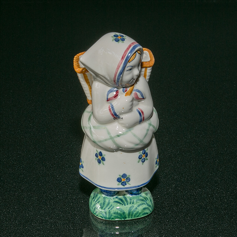 Mädchen aus Skovshoved, 1945, Aluminia Kinderhilfefigur Nr. 2390