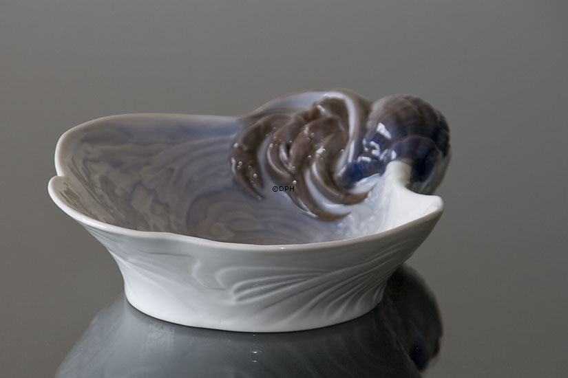 Schale mit Krebsen no. 1111 zum Servieren von Meeresfrüchten, Bing & Gröndahl, Jugendstil