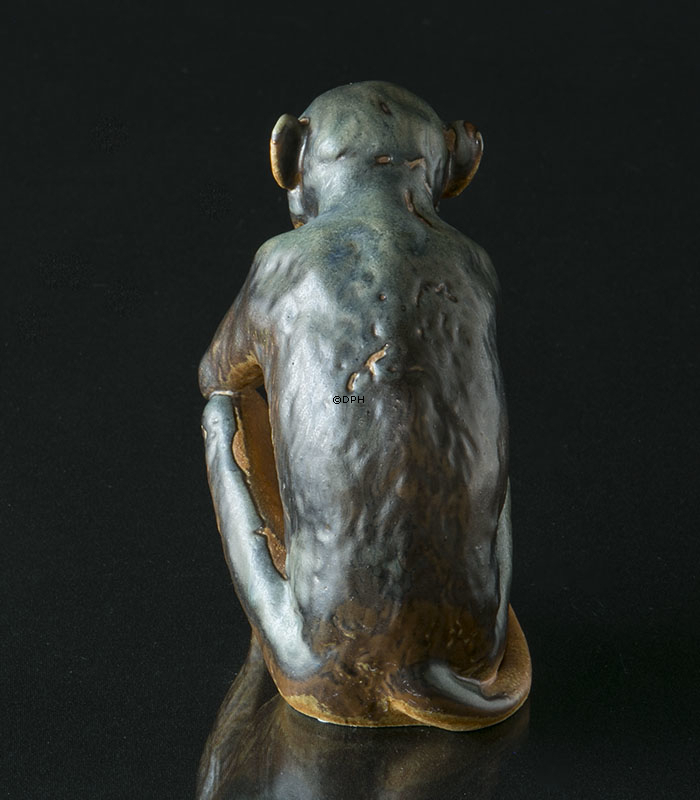 Kleiner Affe mit Schildkröte, Bing & Gröndahl Steingut Figur Nr. 1510