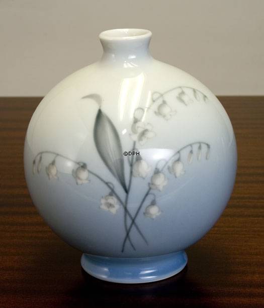 Vase mit Maiglöckchen, Bing & Gröndahl Nr. 157-5436