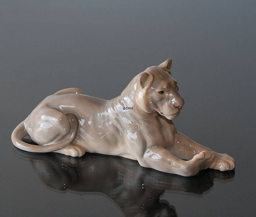 Löwin, Bing & Gröndahl Figur Nr. 1678