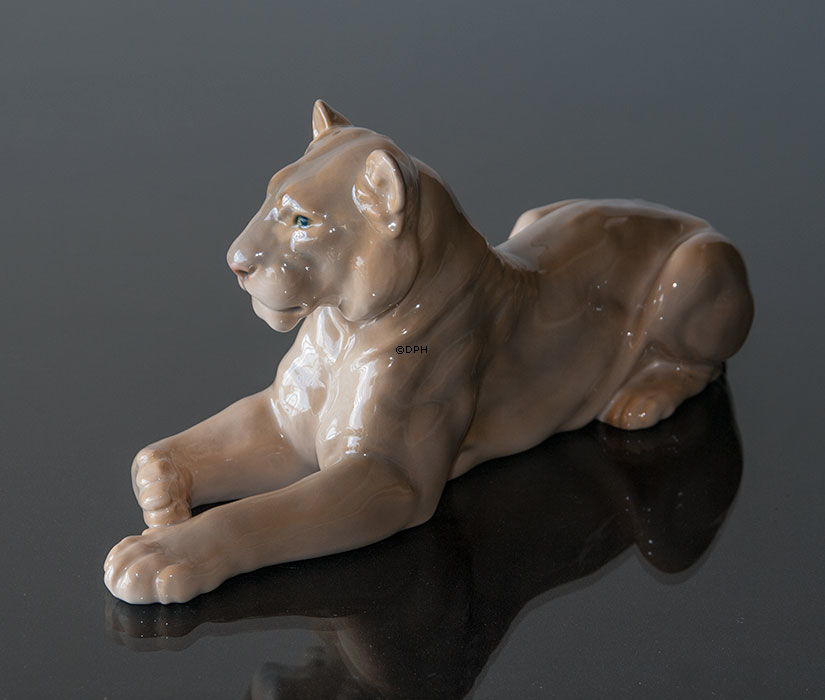 Löwin, Bing & Gröndahl Figur Nr. 1678