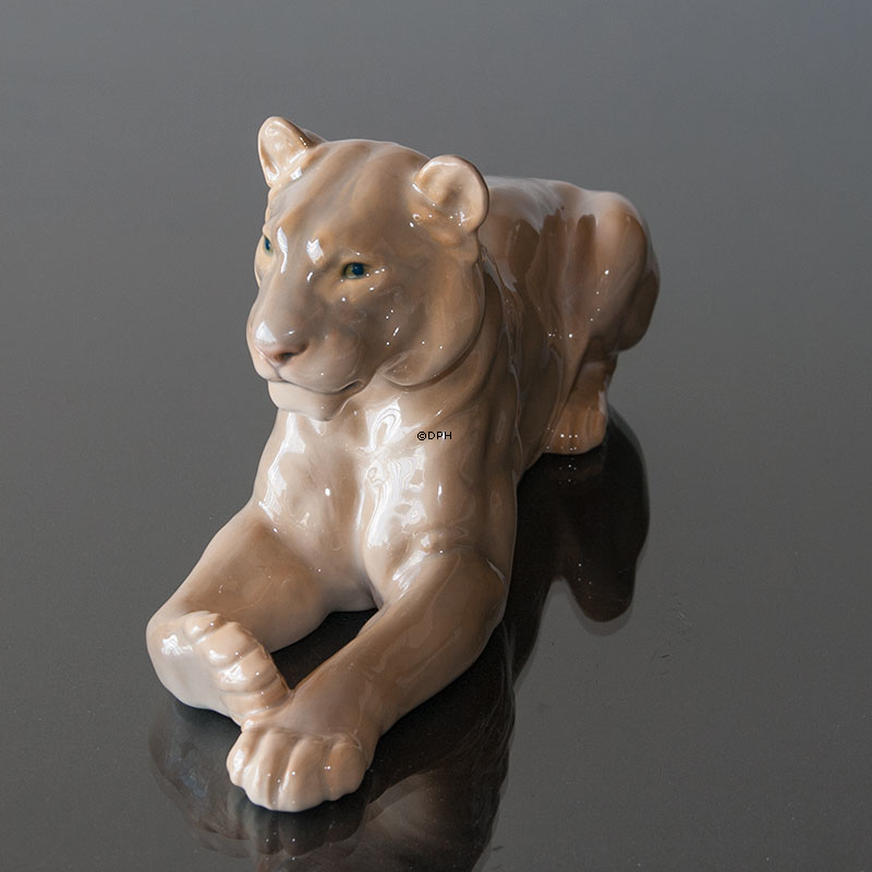 Löwin, Bing & Gröndahl Figur Nr. 1678