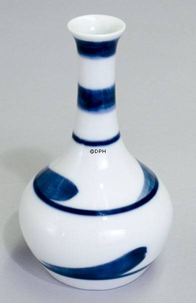 Weiße Vase mit blau-grünem Muster, Bing & Gröndahl Nr. 168-5143