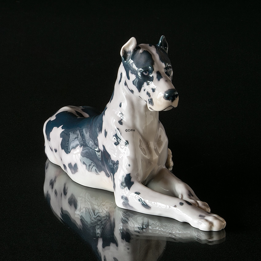 Deutsche Dogge liegend, Bing & Gröndahl Hund Figur Nr. 1773