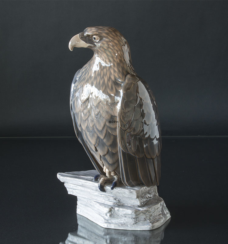 Großer Adler, Bing & Gröndahl Vogelfigur Nr. 1795 (hat eine Reparatur auf der Rückseite, siehe mehr in der Beschreibung)