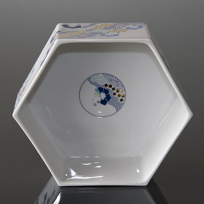 Schale 20cm, Weiß mit blauen Blumen, Bing & Gröndahl Nr. 1817-5474