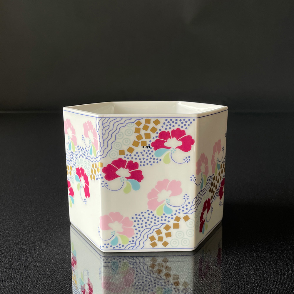 Schale, Weiß mit Blumen, Bing & Gröndahl Nr. 1827-5468