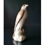 Sperber sitzt mit Blick auf dem Gelände, Bing & Gröndahl Vogel Figur Nr. 1892