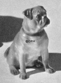 Sitzender Mops, Bing & Gröndahl Hund Figur Nr. 1895