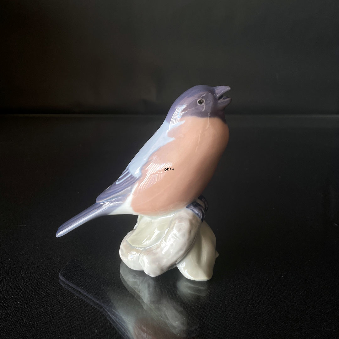 Gimpel kreischen, Bing & Gröndahl Vogelfigur Nr. 438 / 1909