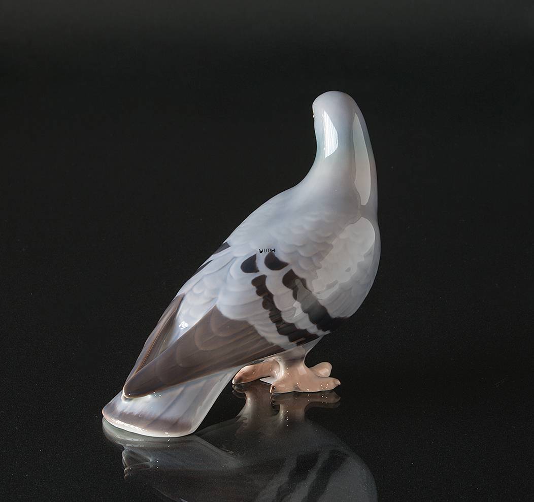 Taube auf der Suche nach Semmelbrösel, Bing & Gröndahl Porzellan Vogelfigur Nr. 1911