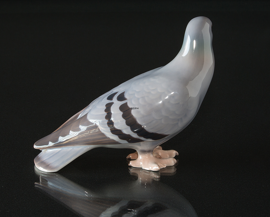 Taube auf der Suche nach Semmelbrösel, Bing & Gröndahl Porzellan Vogelfigur Nr. 1911