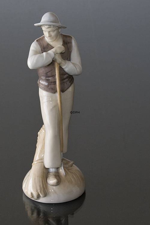 Mann mit Heugabel, Bing & Gröndahl Figur Nr. 2049