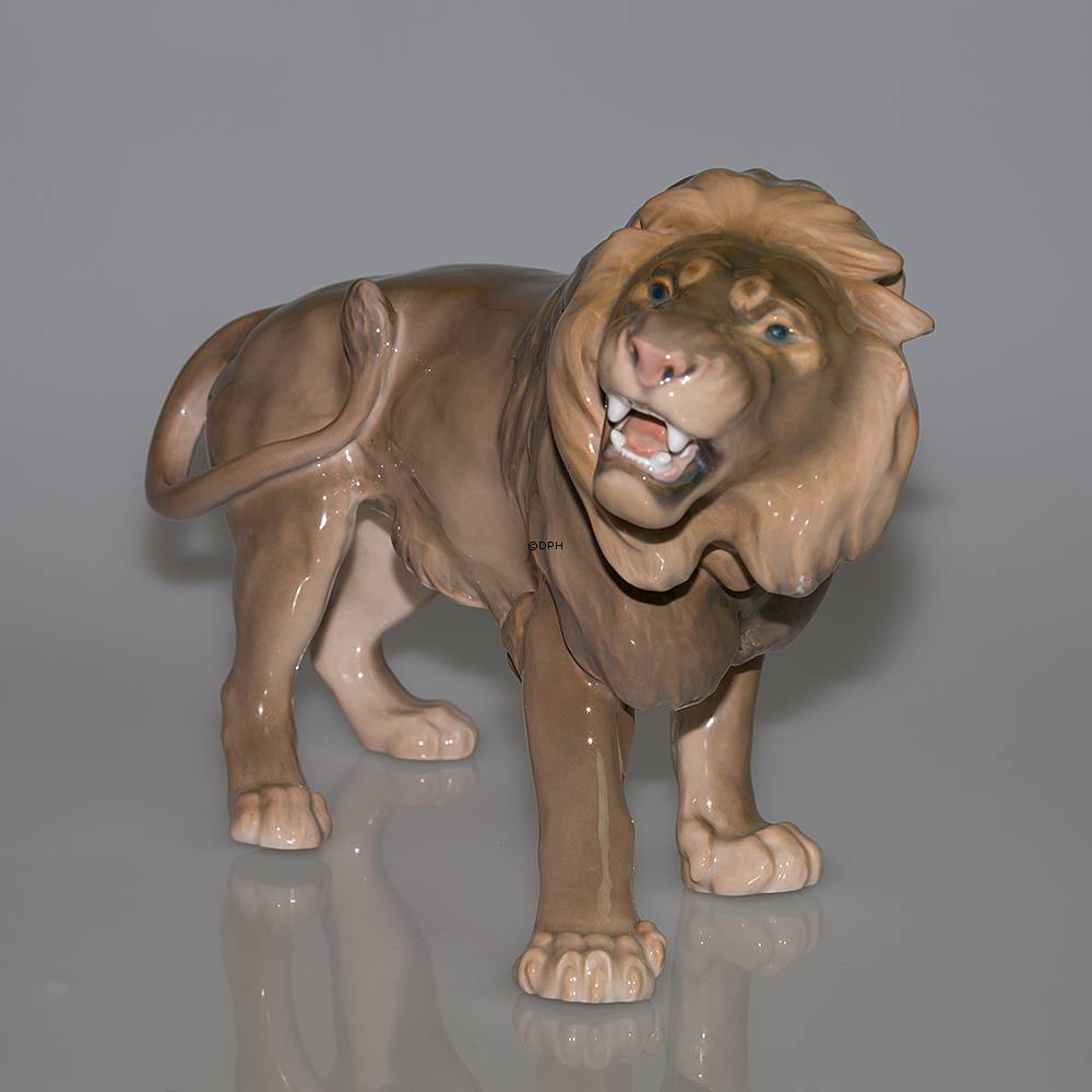 Männlicher Löwe, Bing & Gröndahl Figur Nr. 2052