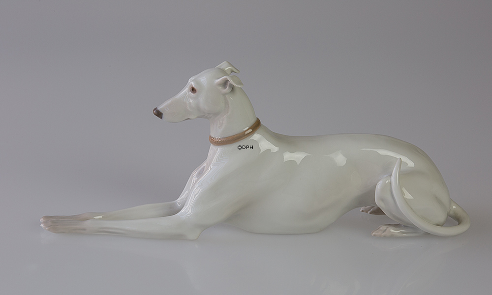 Greyhound liegend, Bing & Gröndahl Hund Figur nr. 2079