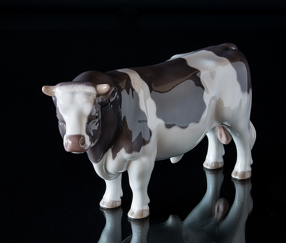 Stier, Bing & Gröndahl Figur Nr. 2121