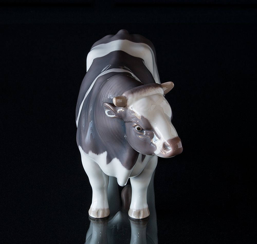 Stier, Bing & Gröndahl Figur Nr. 2121