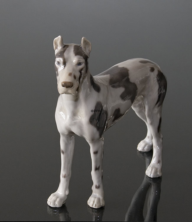 Deutsche Dogge, stehend, Bing & Gröndahl Hundefigur Nr. 2124
