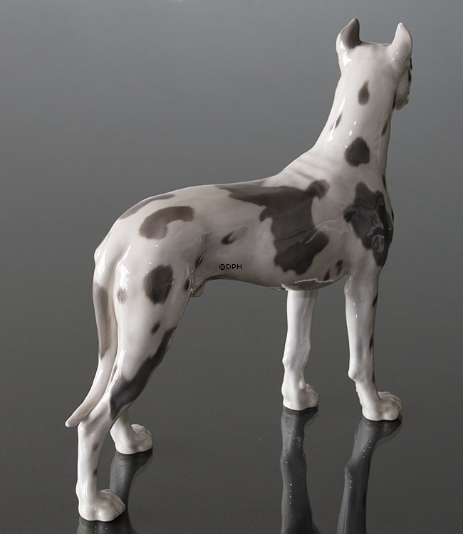 Deutsche Dogge, stehend, Bing & Gröndahl Hundefigur Nr. 2124