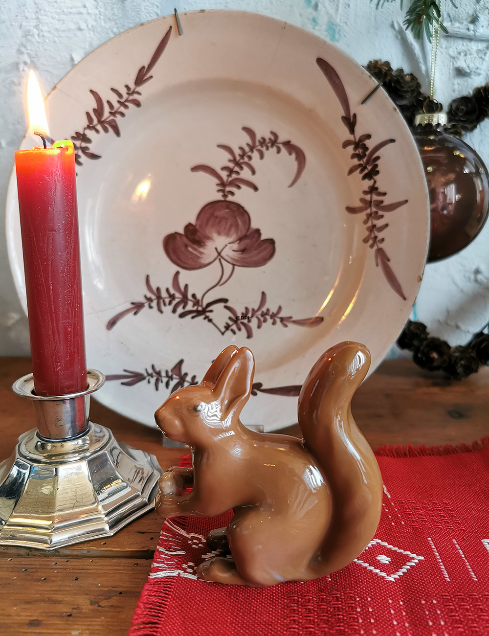 Eichhörnchen, Bing & Gröndahl Figur Nr. 2177