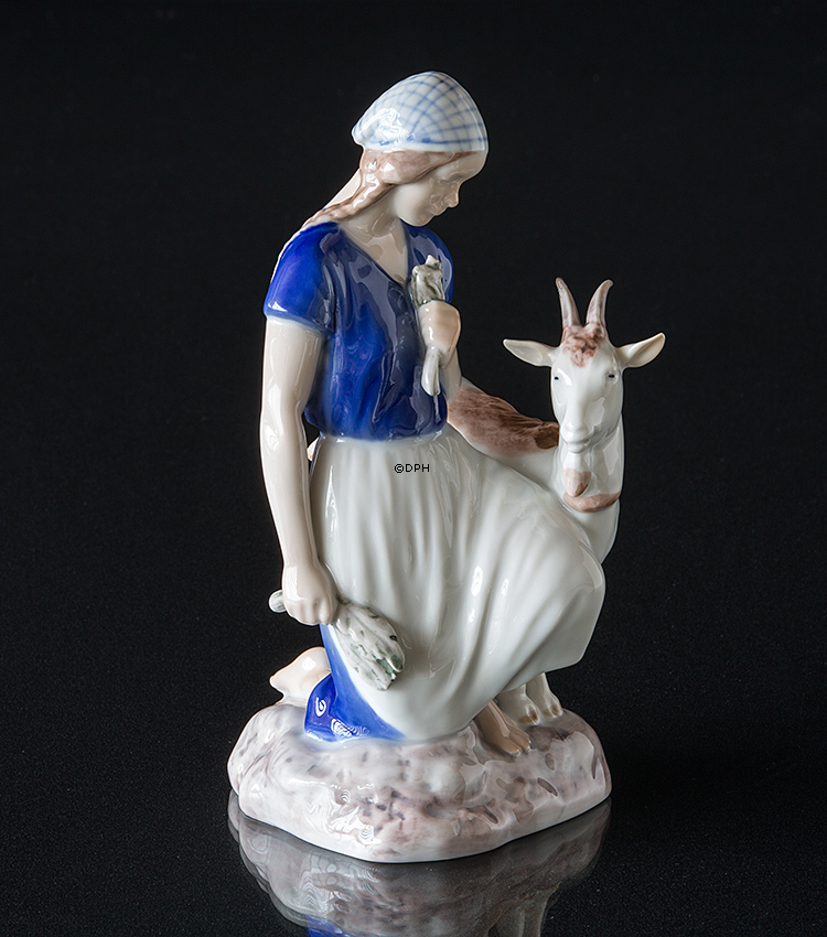 Mädchen mit Ziegenbock, Bing & Gröndahl Figur Nr. 2180