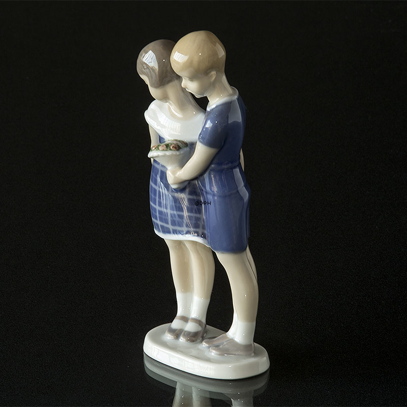 Junge und Mädchen, Bing & Gröndahl Figur Nr. 2183