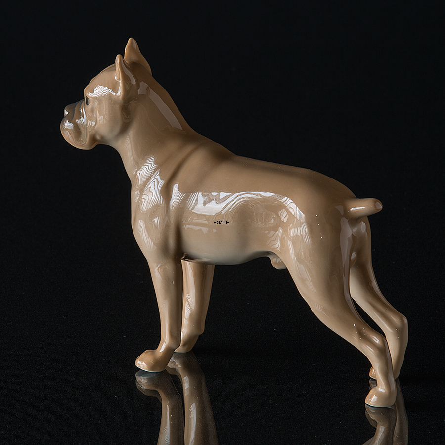 Deutscher Boxer stehend, Bing & Gröndahl Hundefigur Nr. 2212