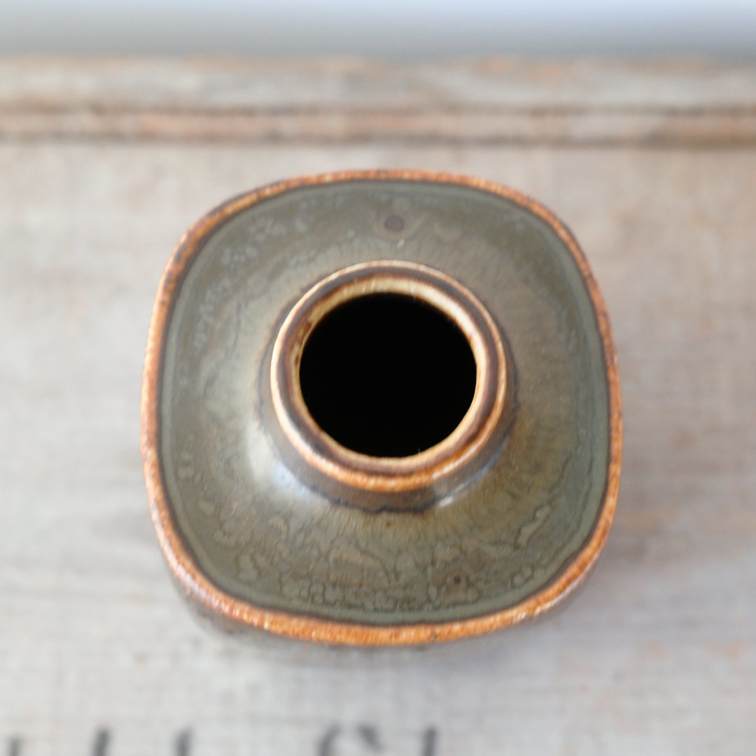 Vase Steingut. Bing & Gröndahl entworfen von Valdemar Petersen