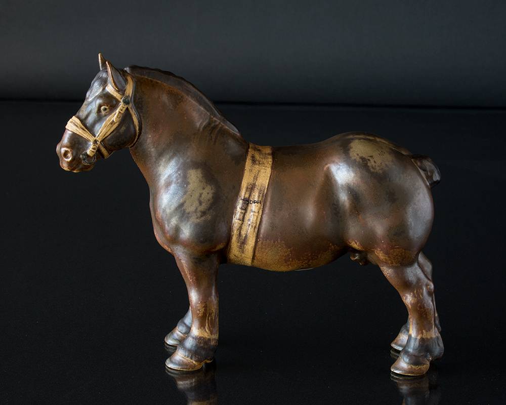 Belgischer Hengst, Bing & Gröndahl Steingut Pferd Figur Nr. 2234