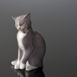 Katze sitzt und reinigt sich selbst, Bing & Gröndahl Katze Figur Nr. 2256