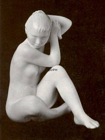 Mädchen, sitzend, Bing & Gröndahl Figur Nr. 2280