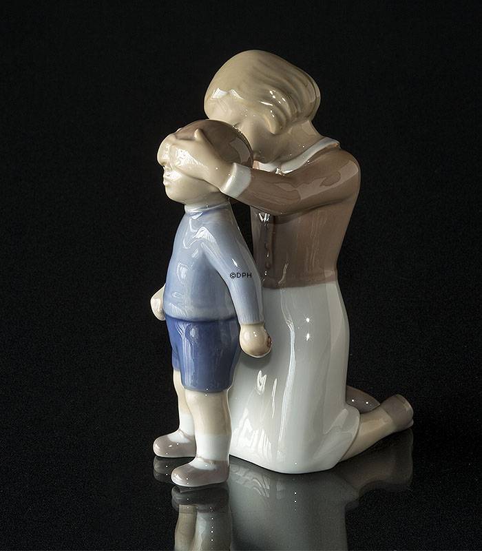 Überraschung, Kinder spielen, Bing & Gröndahl Figur Nr. 2301