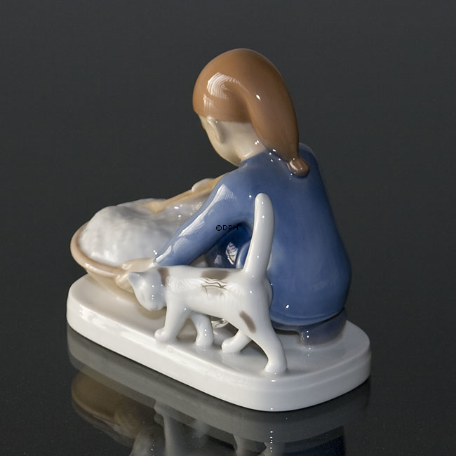 Wichtel mit Reispudding, Bing & Gröndahl Weihnachtsfigur Nr. 2305