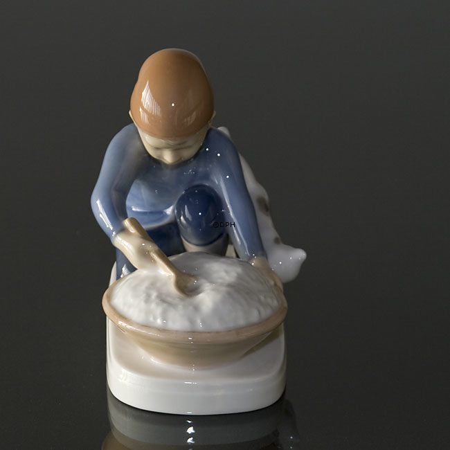 Wichtel mit Reispudding, Bing & Gröndahl Weihnachtsfigur Nr. 2305