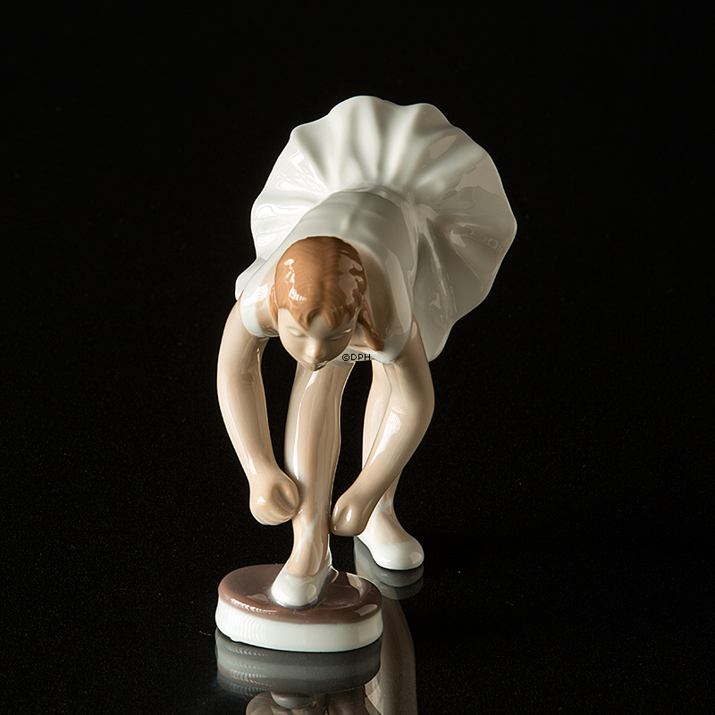 Ballettmädchen, Bing & Gröndahl Figur Nr. 2325