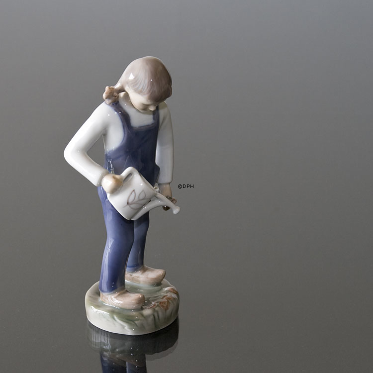 Der kleine Gärtner, Mädchen mit Gießkanne, Bing & Gröndahl Figur Nr. 2326