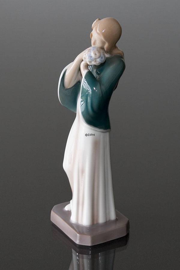 Ophelia fragt sich, wo Hamlet ist, Bing & Gröndahl Figur Nr. 2409