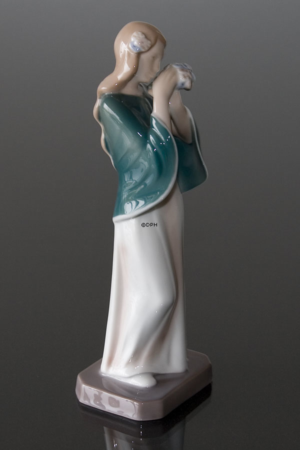 Ophelia fragt sich, wo Hamlet ist, Bing & Gröndahl Figur Nr. 2409