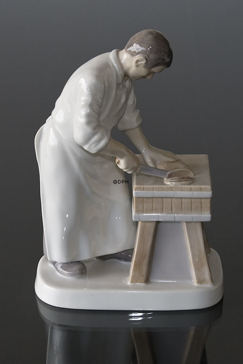 Metzger, Bing & Gröndahl Figur Nr. 2433